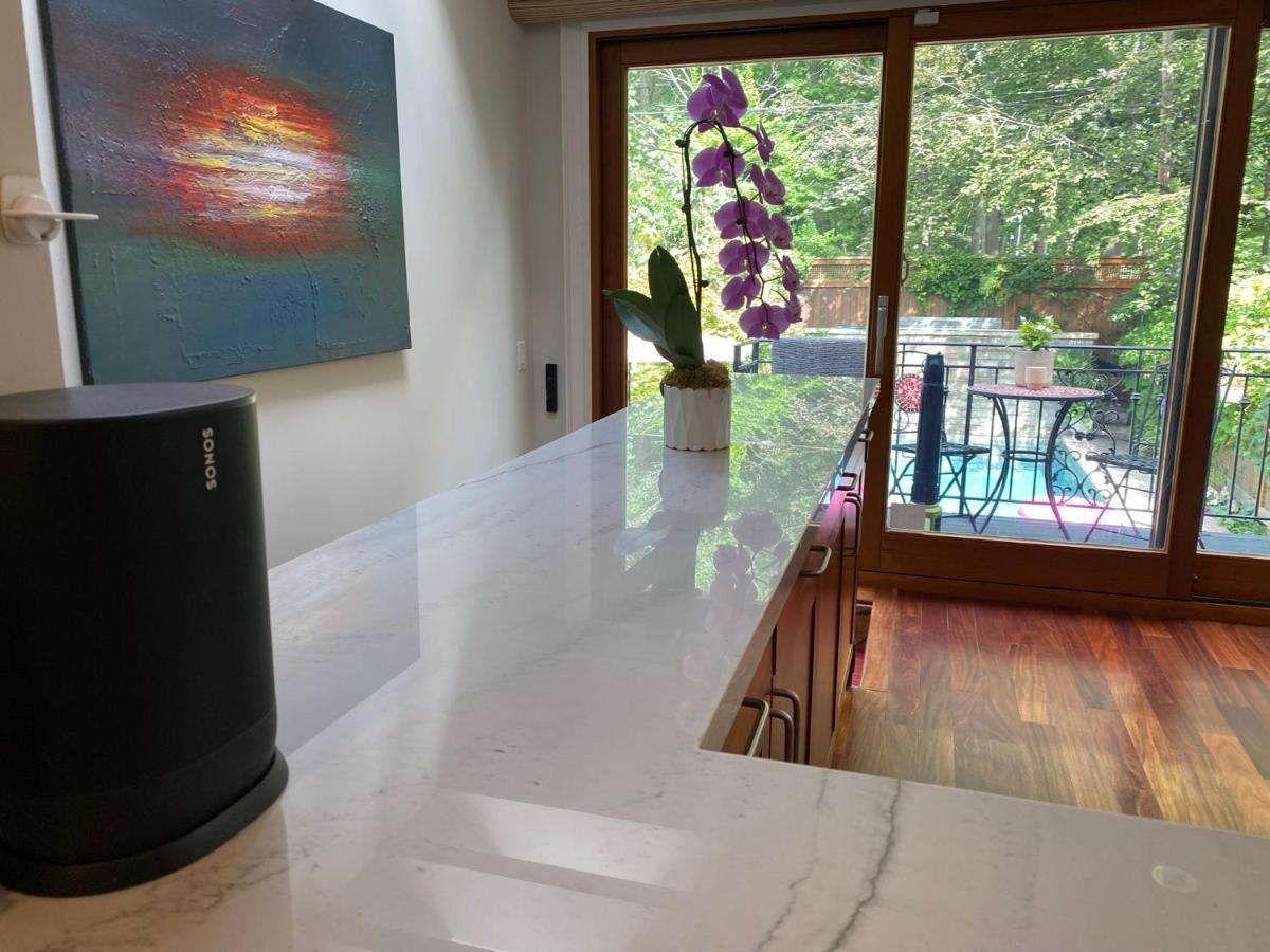 Superb Beach Home:Heated Pool-Hot Tub Open 365Days Toronto Exterior photo