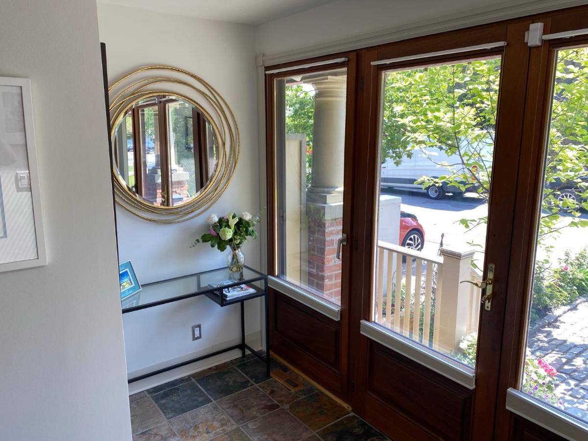 Superb Beach Home:Heated Pool-Hot Tub Open 365Days Toronto Exterior photo