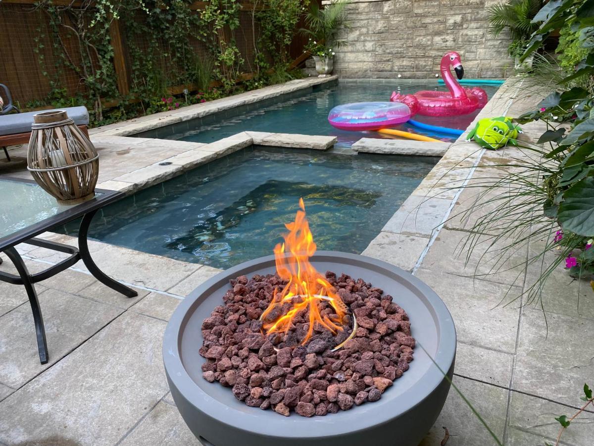 Superb Beach Home:Heated Pool-Hot Tub Open 365Days Toronto Exterior photo